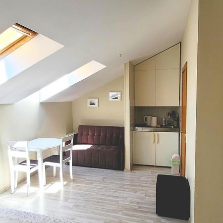 Butukas Nidai Apartment Luaran gambar